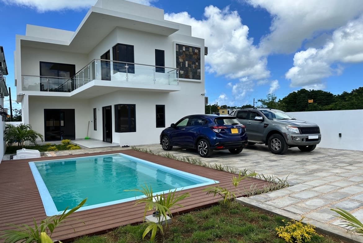 Brand New Villa For Sale - 2