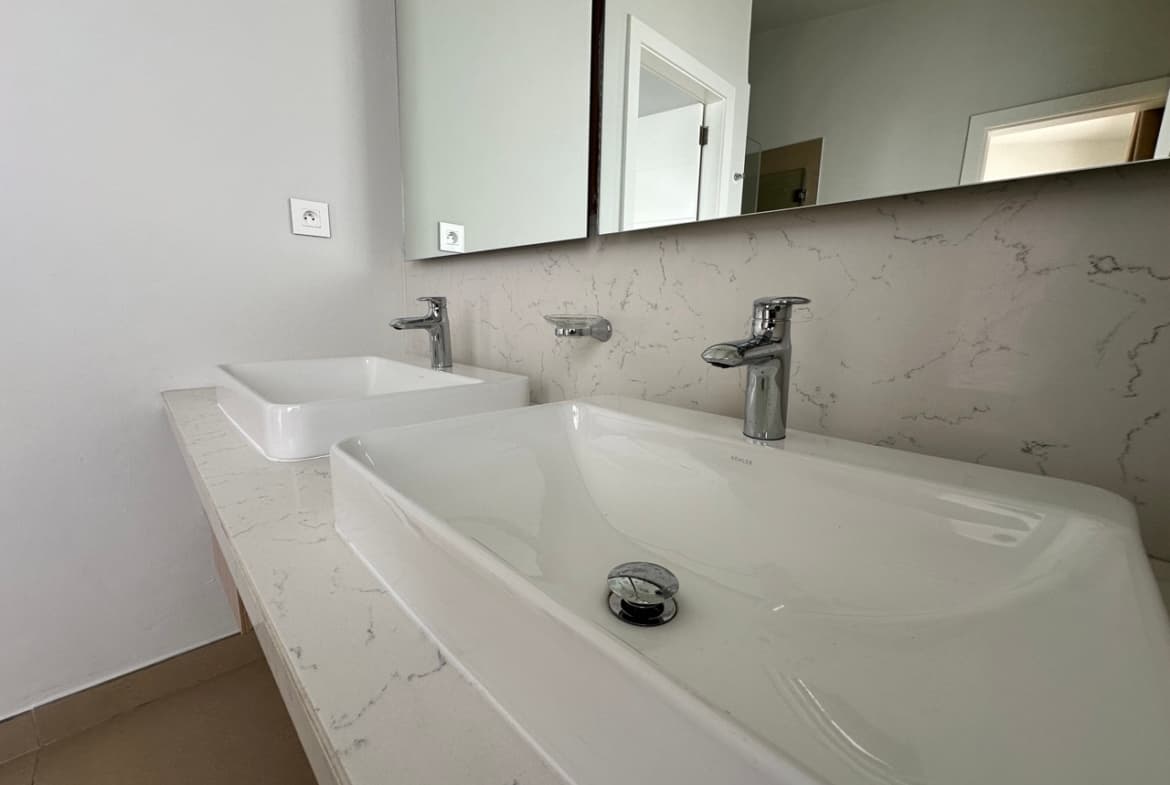 Townhouse Floreal – For Sale - 2